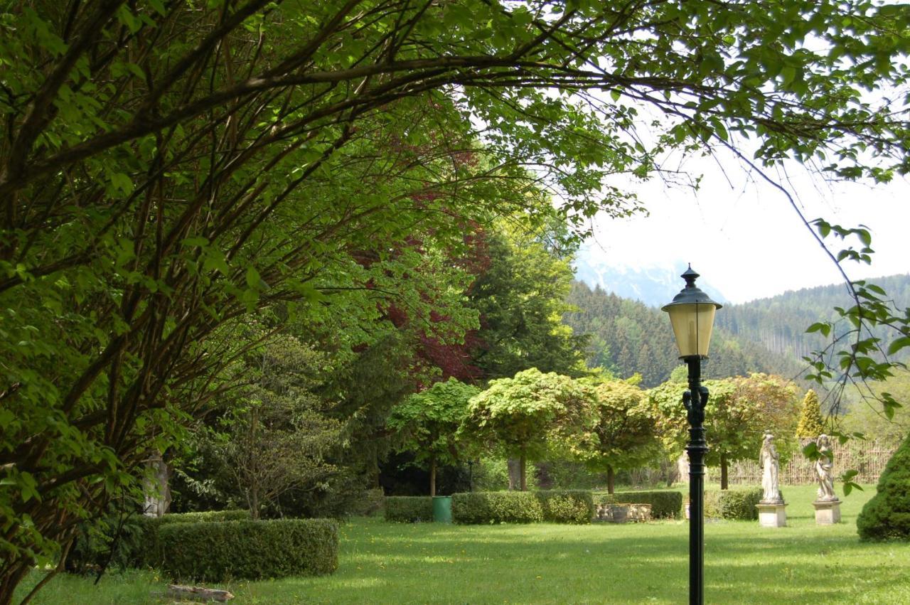 Bed and Breakfast Gloegglhof à Trofaiach Extérieur photo